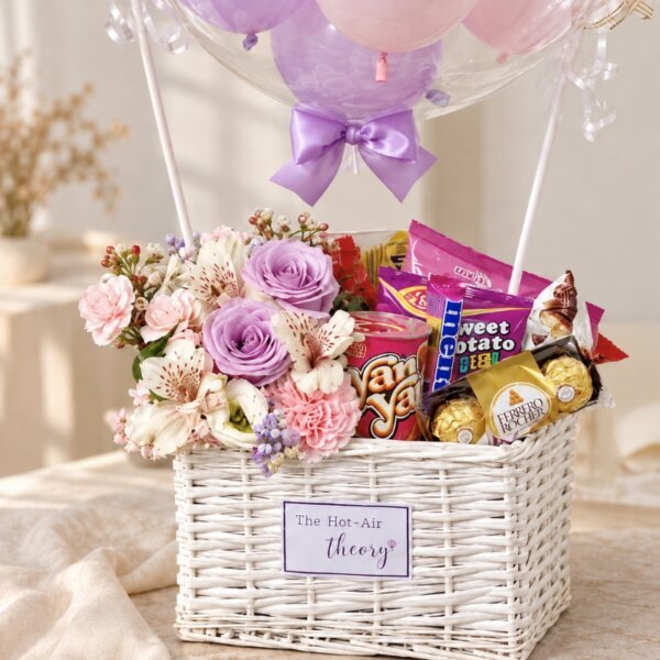 Flower x Snacks (Pink) Hamper