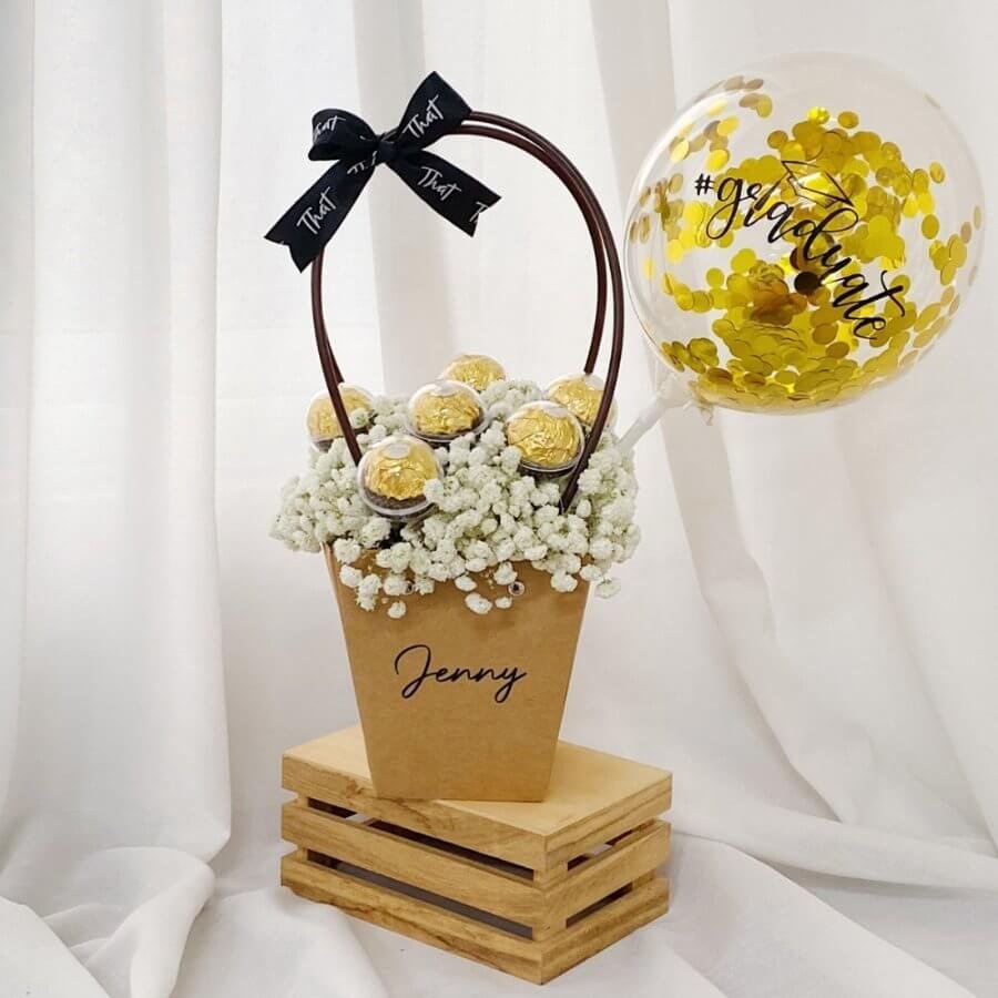 FloraBag - Rocher w/ Baby Breaths