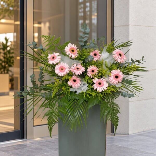 Pink Embrace Congratulatory Stand