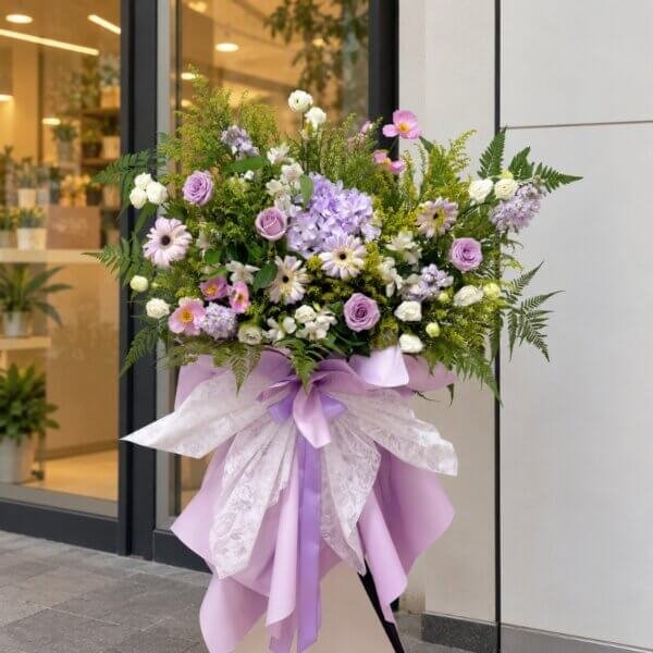 Lavender Grace Congratulatory Stand
