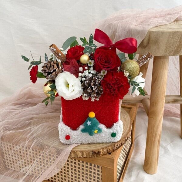 Royal Noel Bloom Box