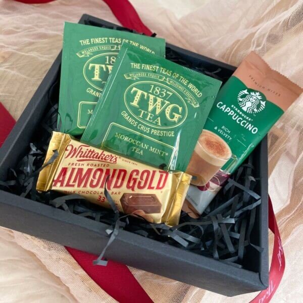 Gift Box - Sips & Bites