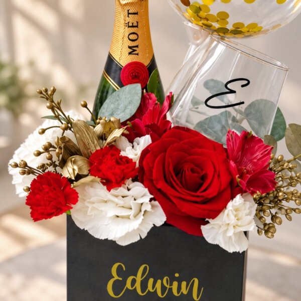 Moët Chandon Bloom Box (With Hexagon Cup)