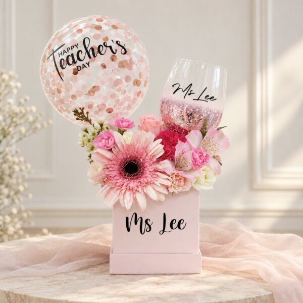 Dedicated Love Bloom Box